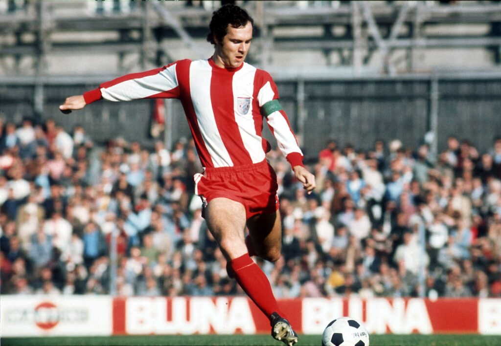 Huyền thoại bóng đá người Đức - Franz Beckenbauer là cầu thủ libero xuất sắc nhất lịch sử bóng đá