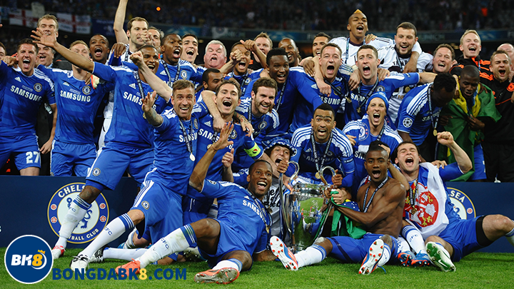 Đội hình Chelsea vô địch Cup C1 nắm 2012.